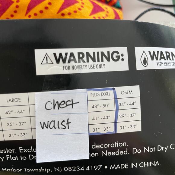 Spirit Halloween Hippie Costume XXL Adult Wig, Shirt, Glasses
Necklace 
New - Picture 11 of 12